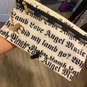 L.A.M.B. clutch